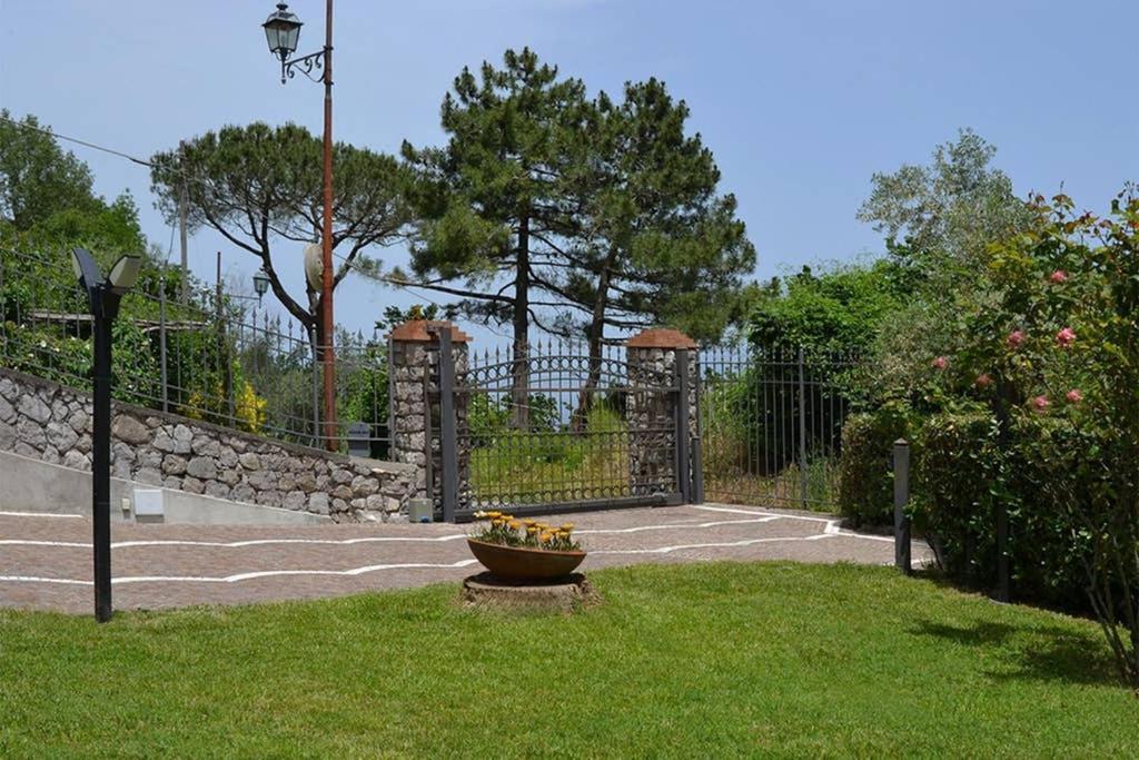 Casa Joyce Lejlighed Sorrento Eksteriør billede